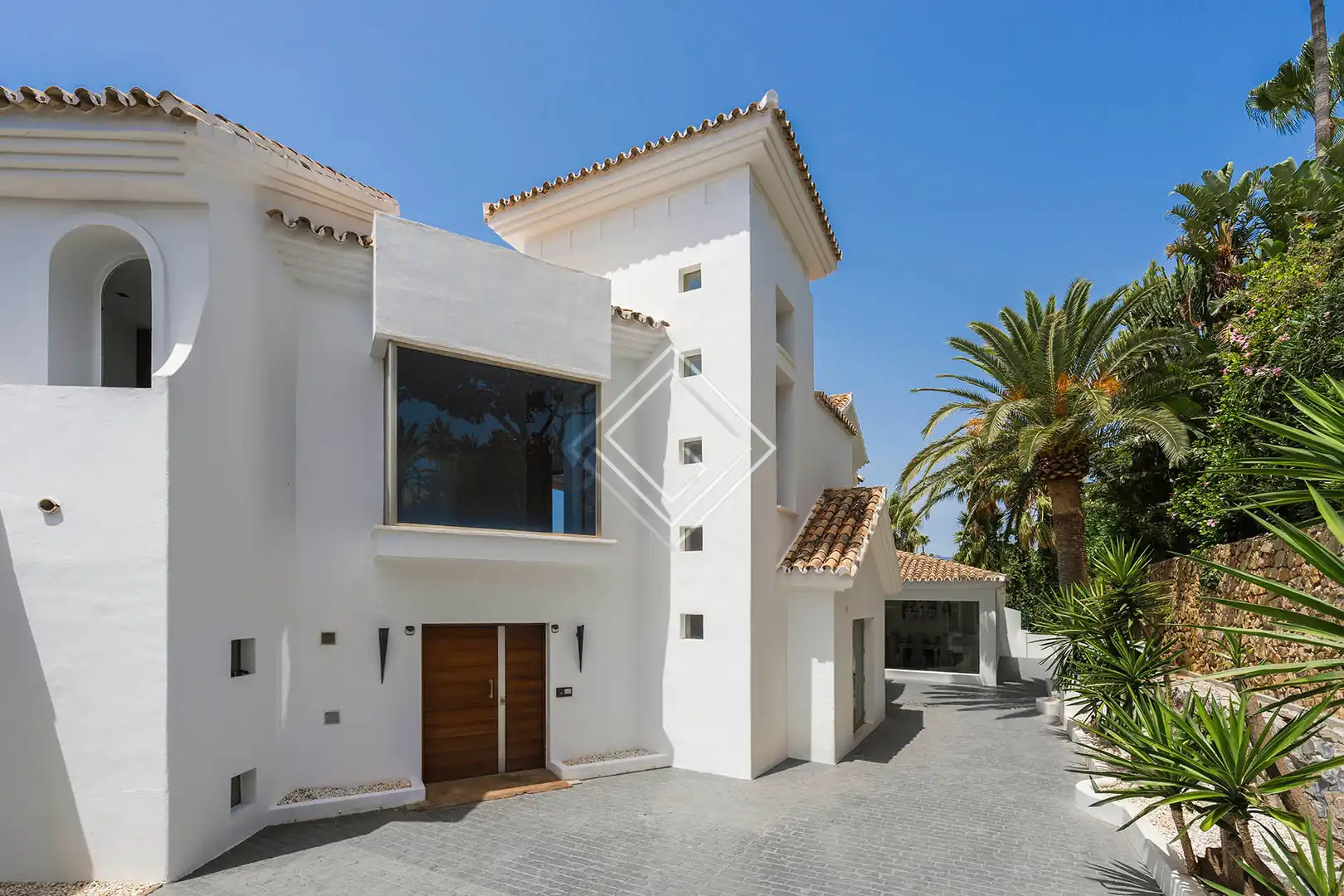 Vista exterior de Casa o chalet de alquiler en Marbella con Aire acondicionado, Calefacción y Jardín privado