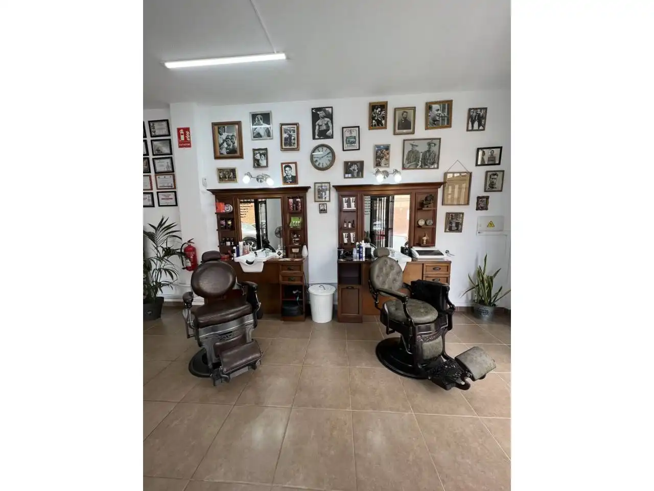 Local comercial en traspaso en Avenida Fernando Salazar González, imagen 5