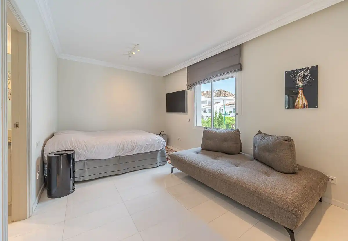 Bedroom of Apartments for sale in Marbella  with Air Conditioner, Heating and Terrace