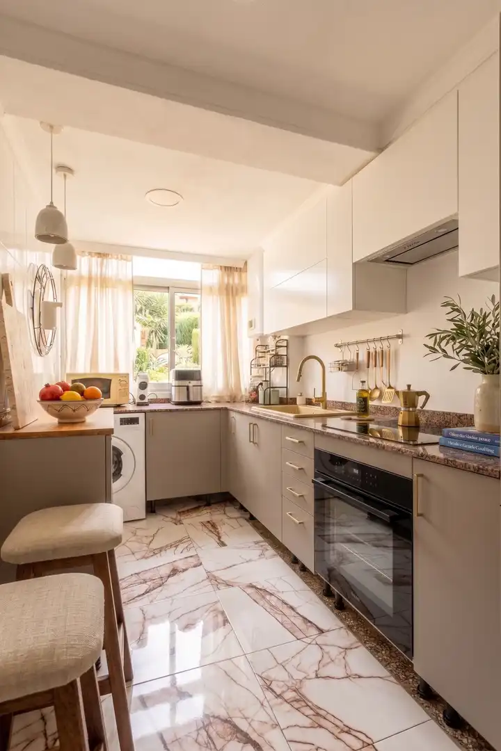 Cocina de Piso en venta en Valencia con Aire acondicionado