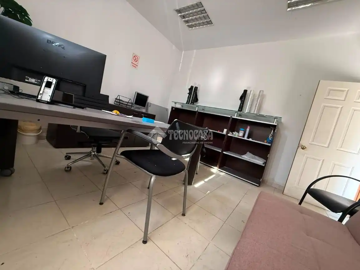 Local commercial à vendre à Camarma de Esteruelas, imagen 4