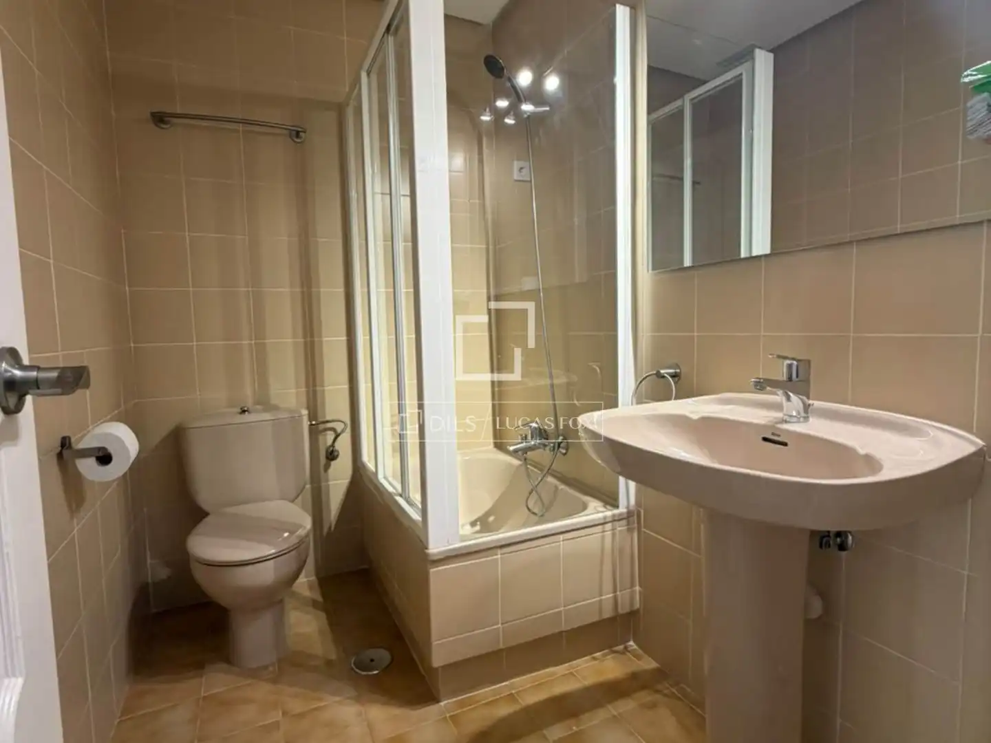 Bathroom of Houses for rent in El Soto de la Moraleja