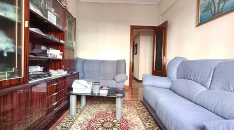 Foto 3 von Wohnung zum Verkauf in Calle Camilo Villabaso, Rekalde Centro, Bilbao