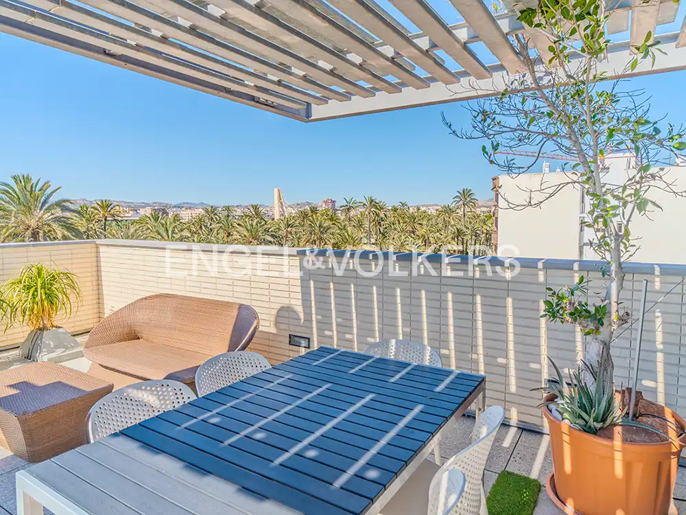 Terrasse von Dachboden zum Verkauf in Elche / Elx mit Klimaanlage, Heizung und Terrasse