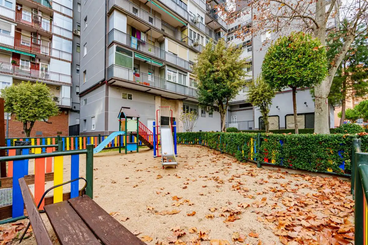 Exterior view of Flat for sale in Fuenlabrada  with Air Conditioner, Heating and Terrace