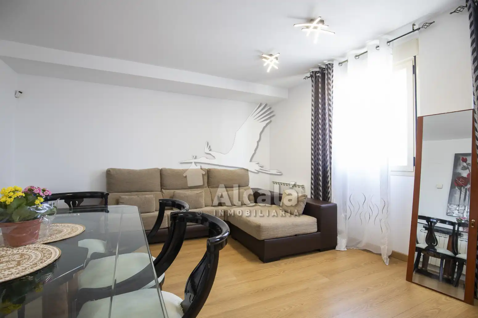 Sala de estar de Oficina en venta en Villamiel de Toledo con Calefacción