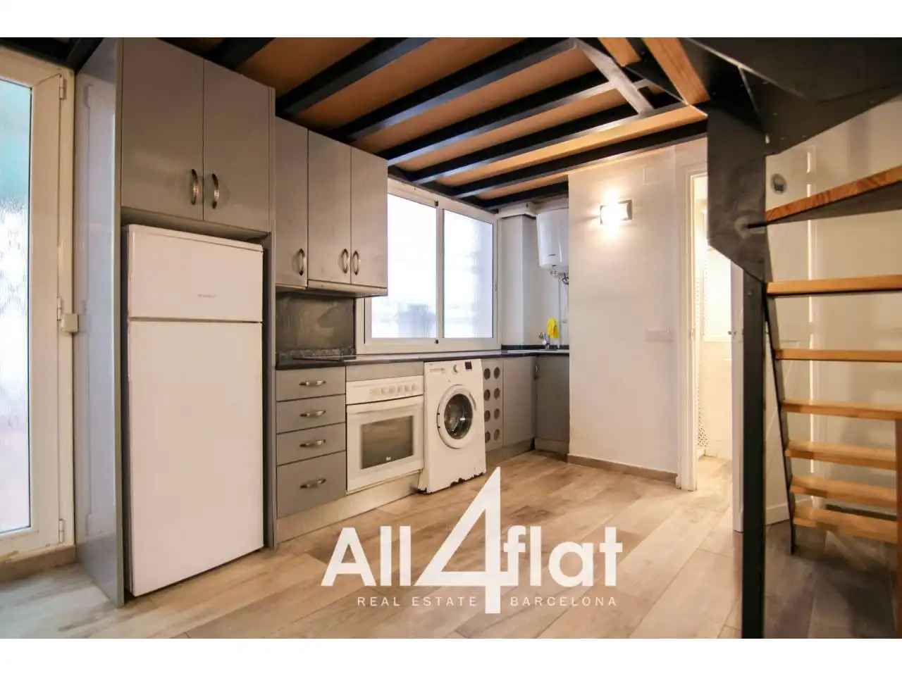 Study for rent in Calle TRAJA, La Font de la Guatlla