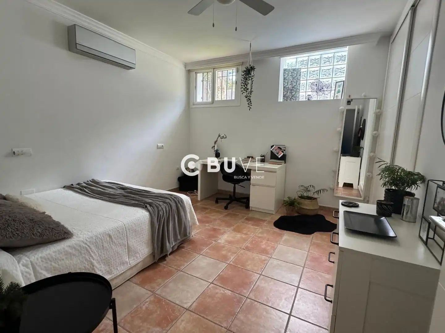 Habitación de Casa o chalet en venta en Benalmádena con Aire acondicionado, Calefacción y Jardín privado