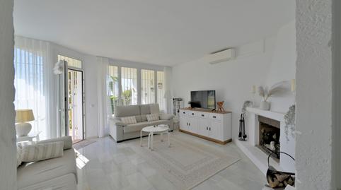 Foto 2 de Planta baixa en venda a Calahonda, Mijas