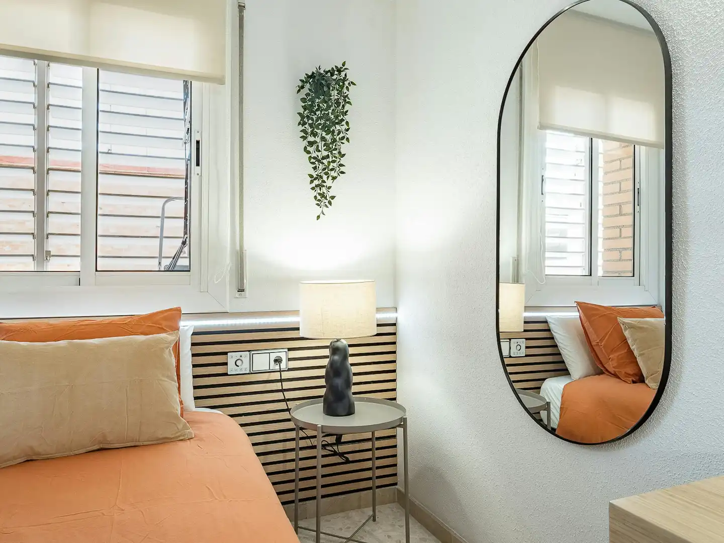 Bedroom of Flat for share in L'Hospitalet de Llobregat  with Heating, Furnished and Washing machine