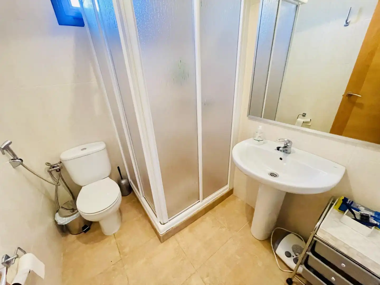 Baño de Finca rústica en venta en Badolatosa con Jardín privado, Terraza y Piscina