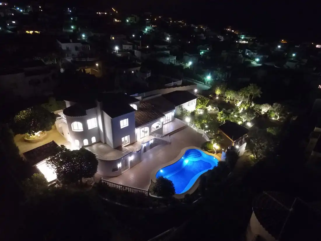 Chalet con piscina en venta en Cumbre del Sol, imagen 93