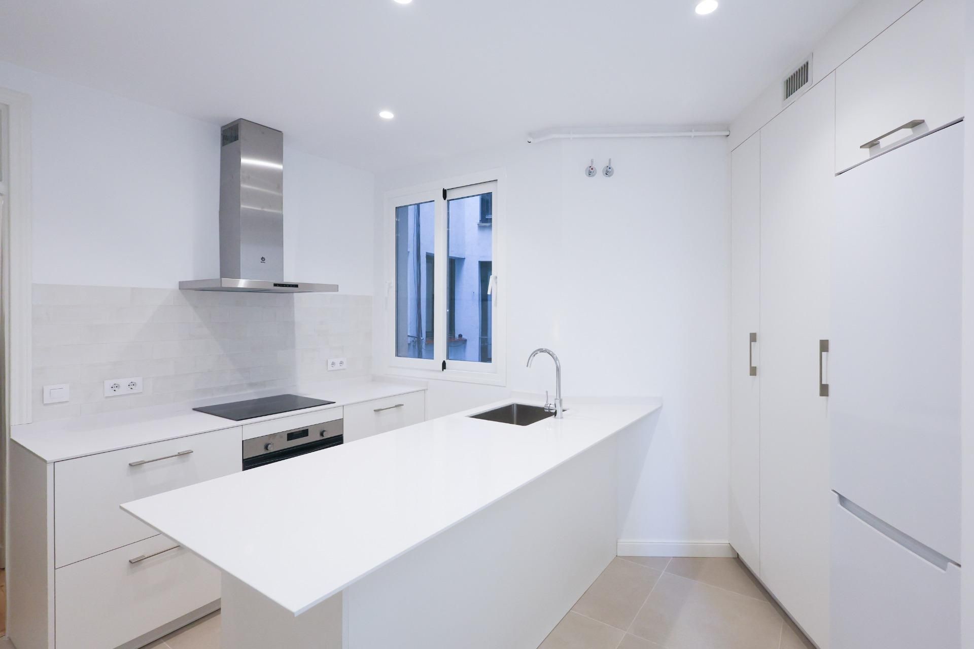 5 hab, 155m² en Embajadores - Lavapiés, Centro,  Madrid Capital - Image 3