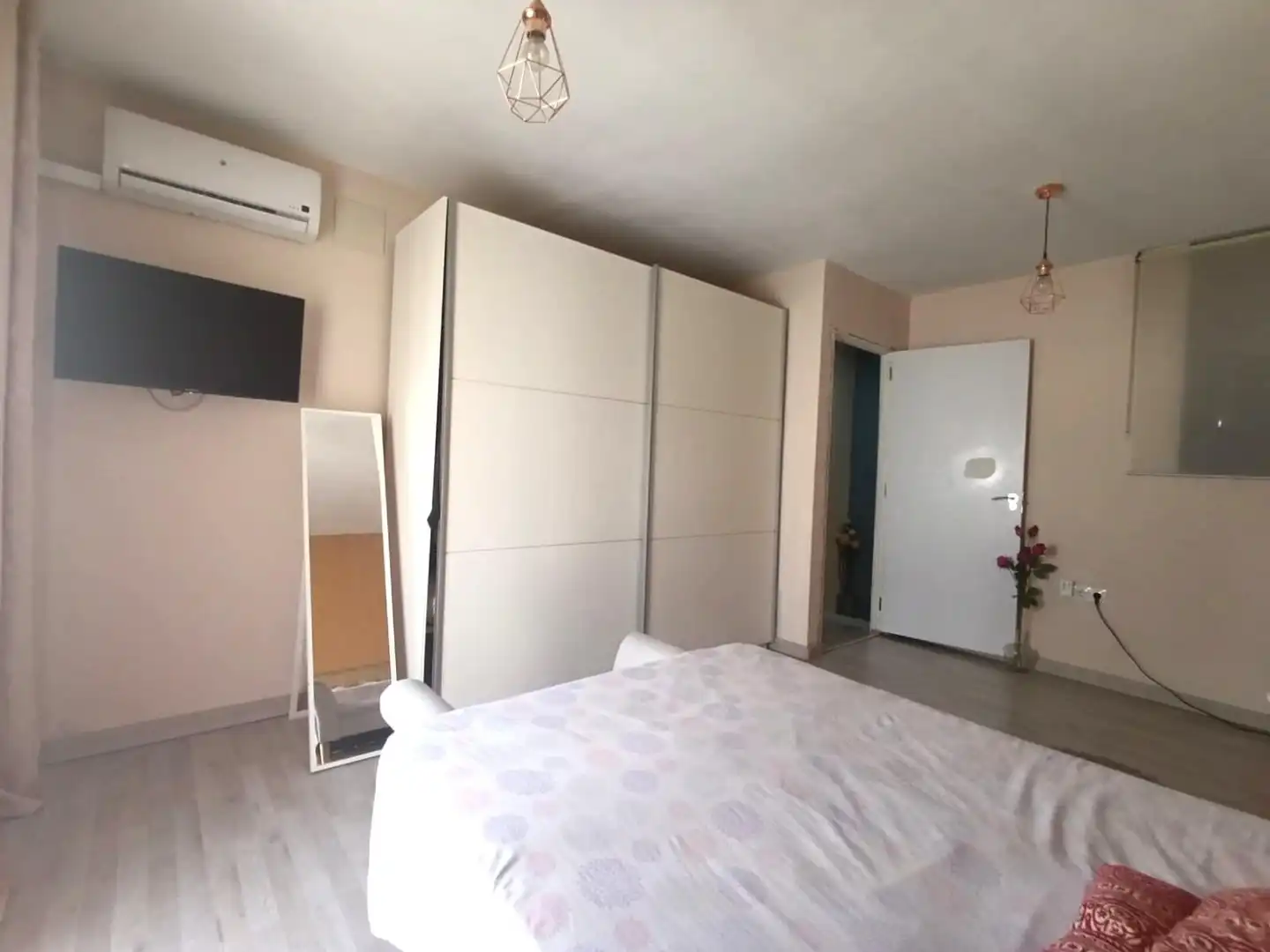 Bedroom of Detached homes for sale in Alcalá de Guadaira  with Terrace