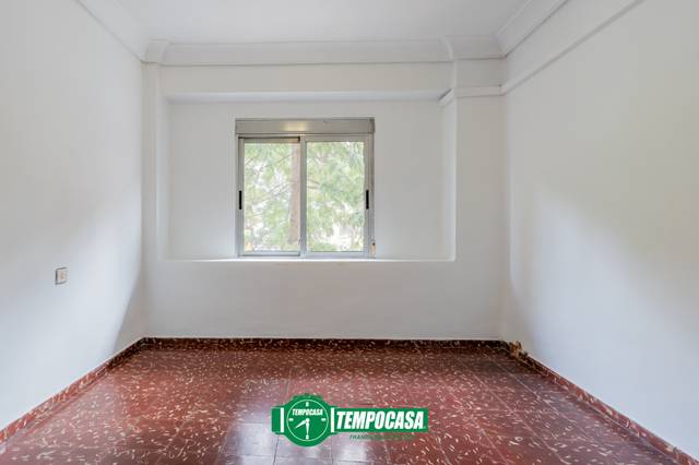 Piso en Venta en Carrer d'Eduard Boscà en Mestalla