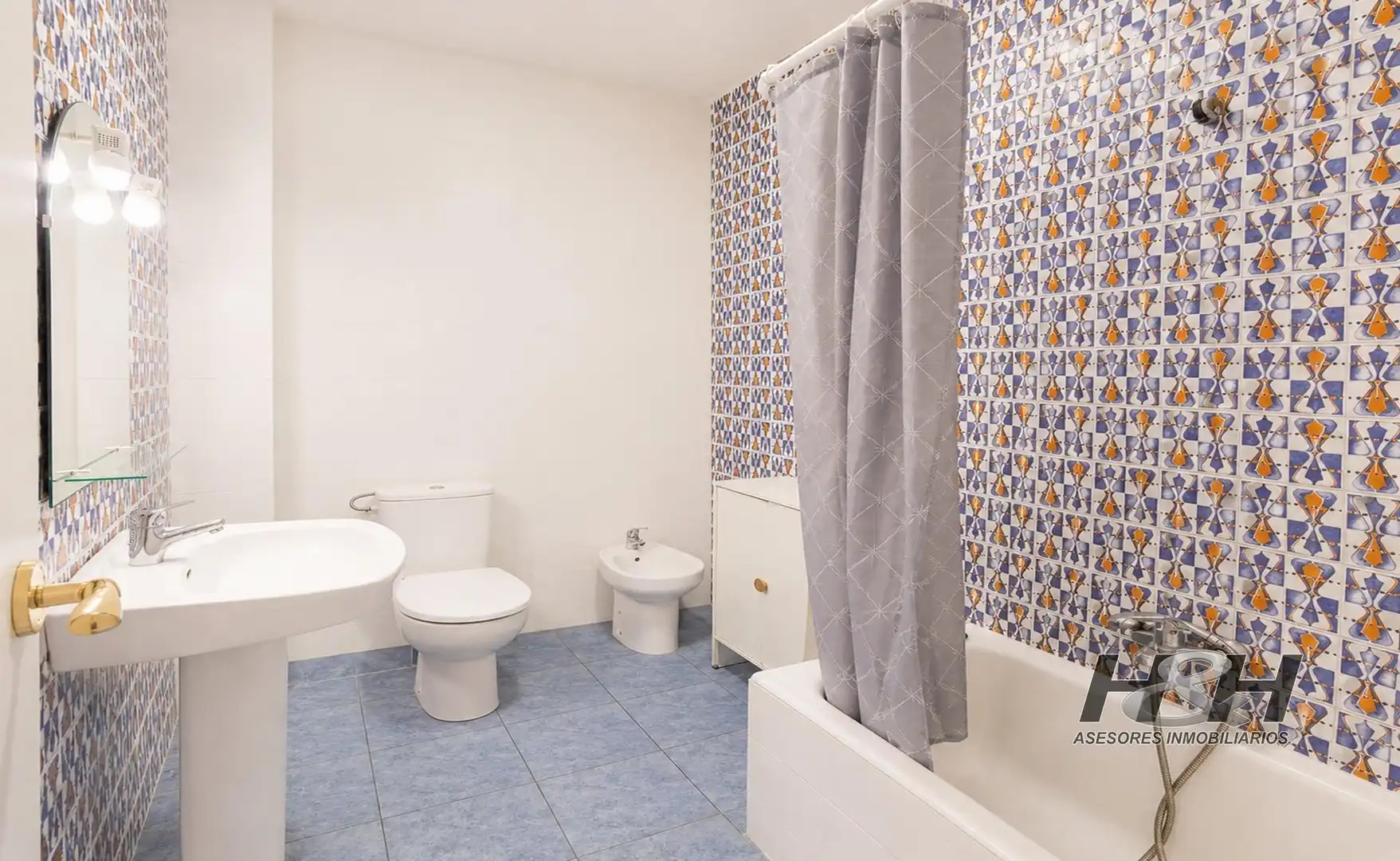 Baño de Piso en venta en Burjassot