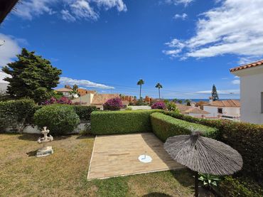 Haus mit Garten zum Verkauf in Estepona Pueblo