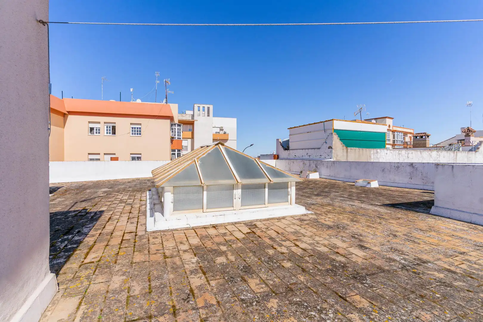 Exterior view of Detached homes for sale in Chiclana de la Frontera