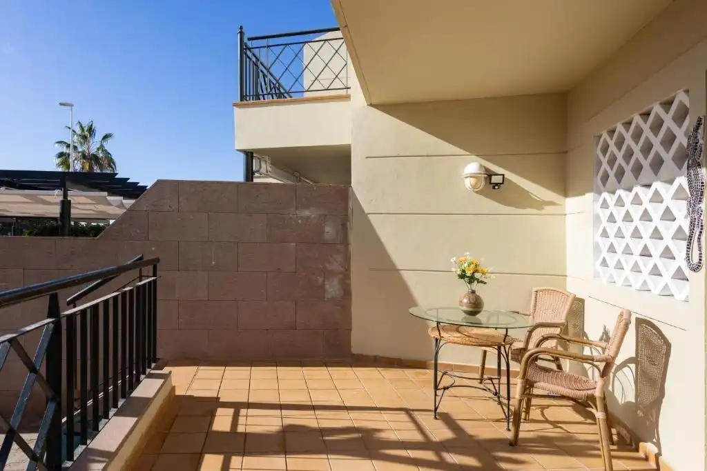 Apartamento con jardín en venta en Costa Adeje, imagen 4