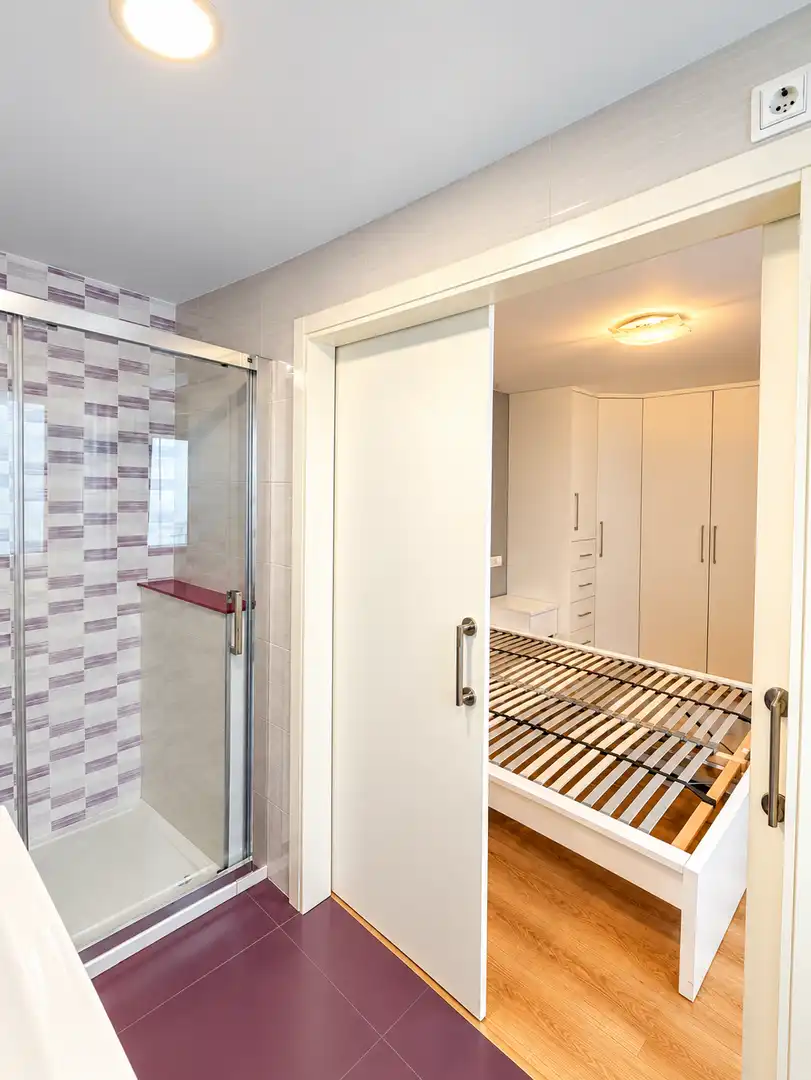 Habitación de Piso en venta en Carballo, A Coruña