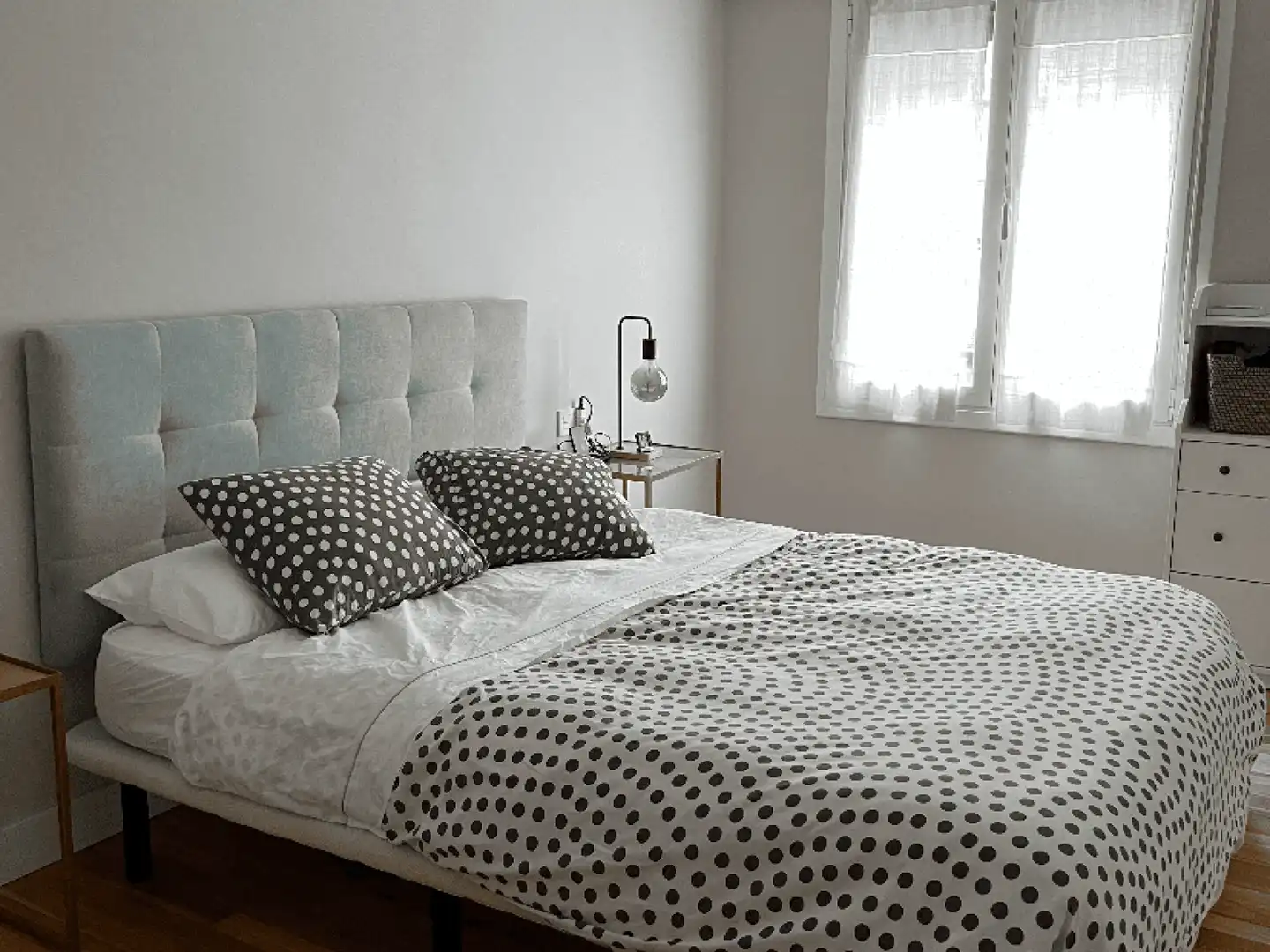 Bedroom of Flat for rent in Donostia - San Sebastián   with Furnished and Washing machine