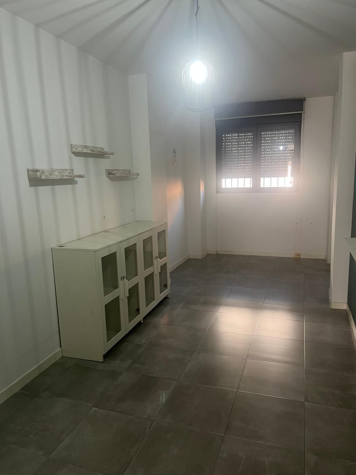 Study to rent in Azuqueca de Henares  with Air Conditioner and Pets allowed