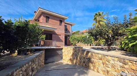 Foto 2 de Casa o xalet en venda a Castellví de Rosanes, Barcelona