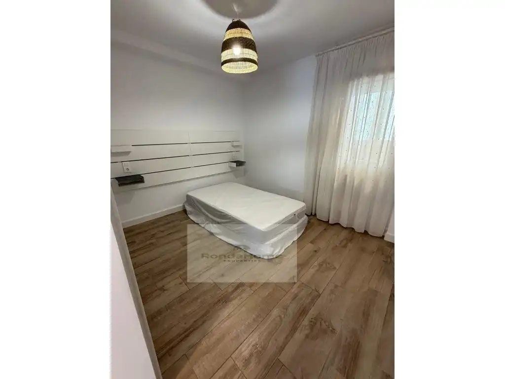 Wohnung zur Miete in Calle Camilo Jose Cela, Puerto Deportivo