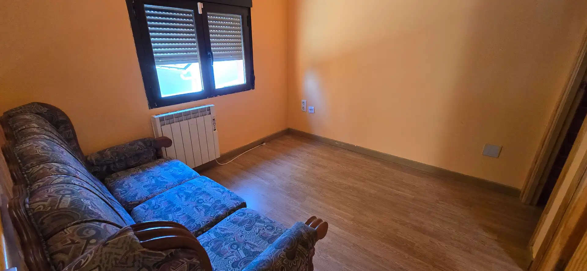Habitación de Casa adosada en venta en Ituero y Lama con Calefacción, Terraza y Horno