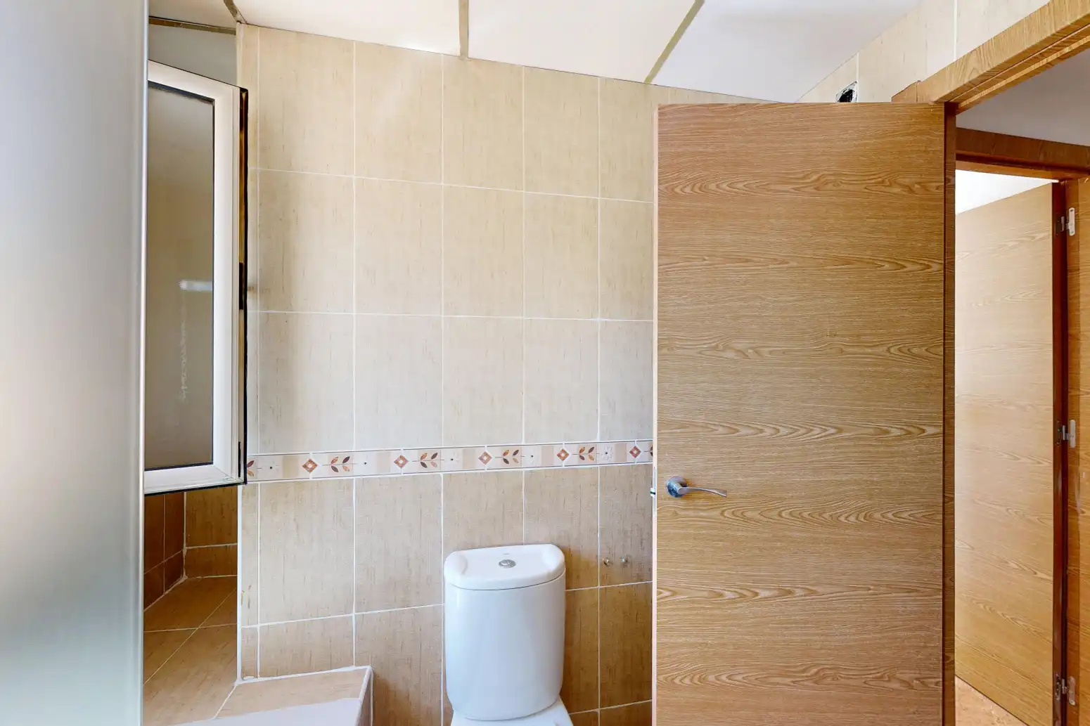 Badezimmer von Wohnung zum Verkauf in Cartagena mit Privatgarten, Terrasse und Abstellraum