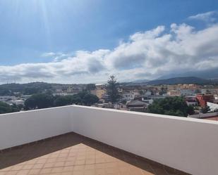 Terrassa de Àtic en venda en Los Barrios amb Aire condicionat, Terrassa i Balcó