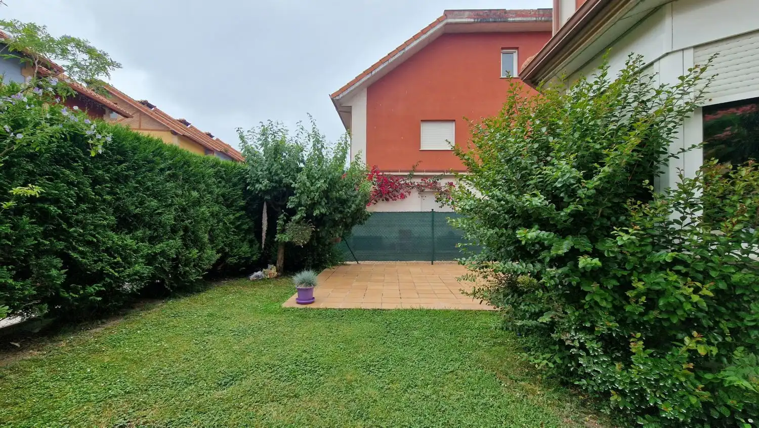 Jardí de Casa o xalet en venda en Piélagos amb Calefacció, Terrassa i Traster