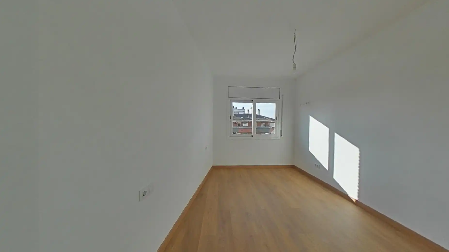 Piso en venta en Av Abat Marcet, Zona Esportiva