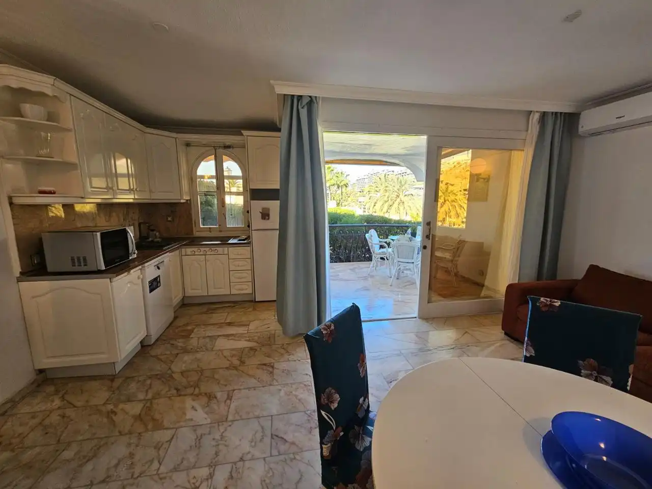 Kitchen of Ground floor for rent in Mogán  with Air Conditioner, Terrace and Furnished