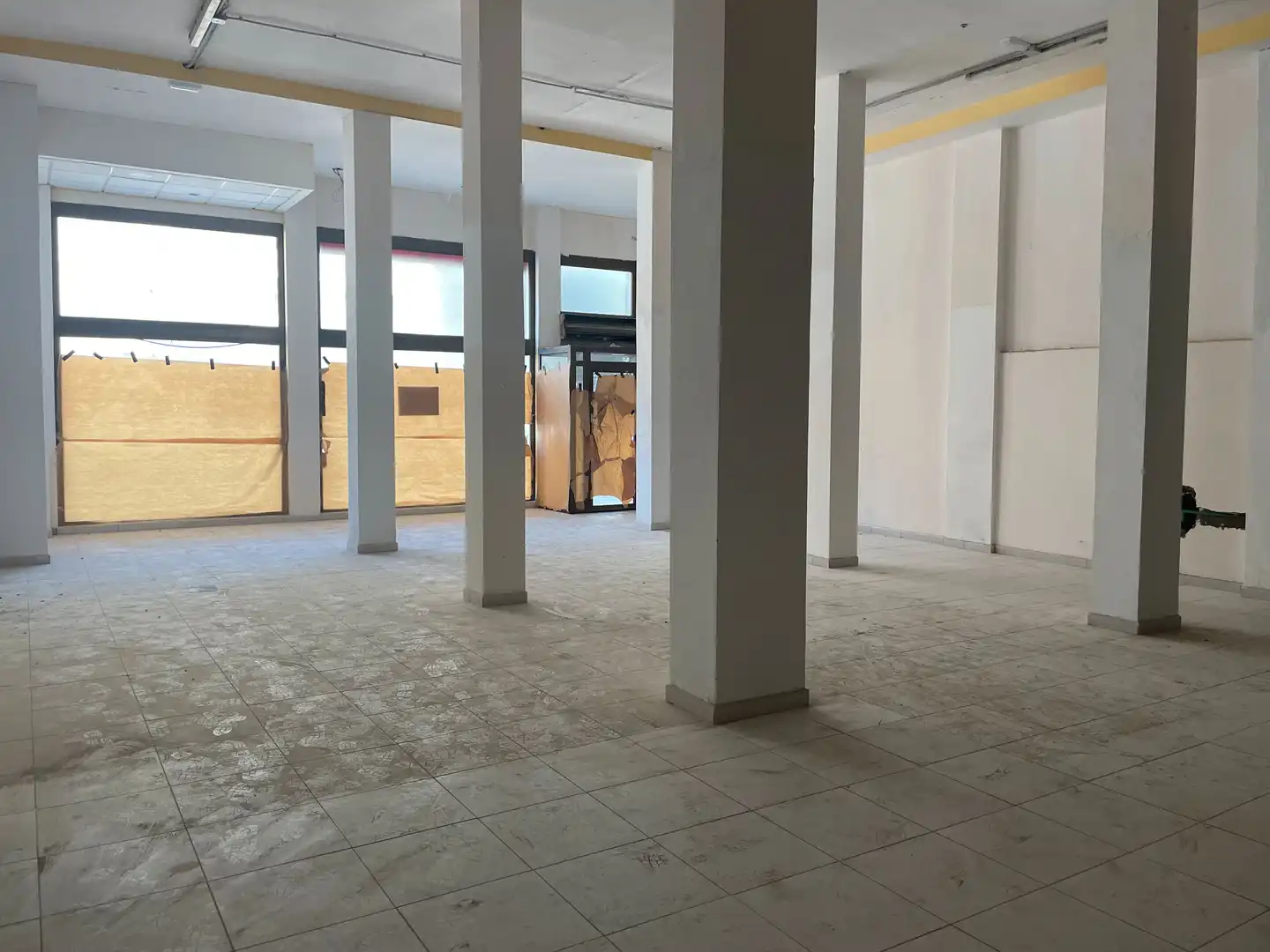 Gewerbefläche zur Miete in Avenida José Mesa y López, imagen 11