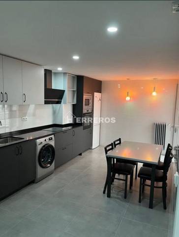 Piso en Venta en marques de murrieta en Oeste