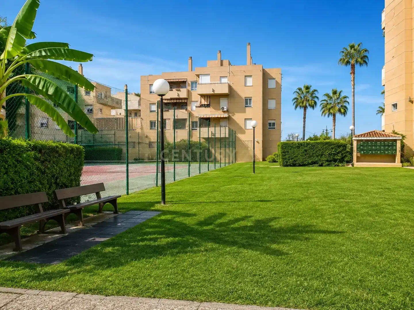 Außenansicht von Wohnungen zum Verkauf in Málaga mit Klimaanlage, Privatgarten und Abstellraum