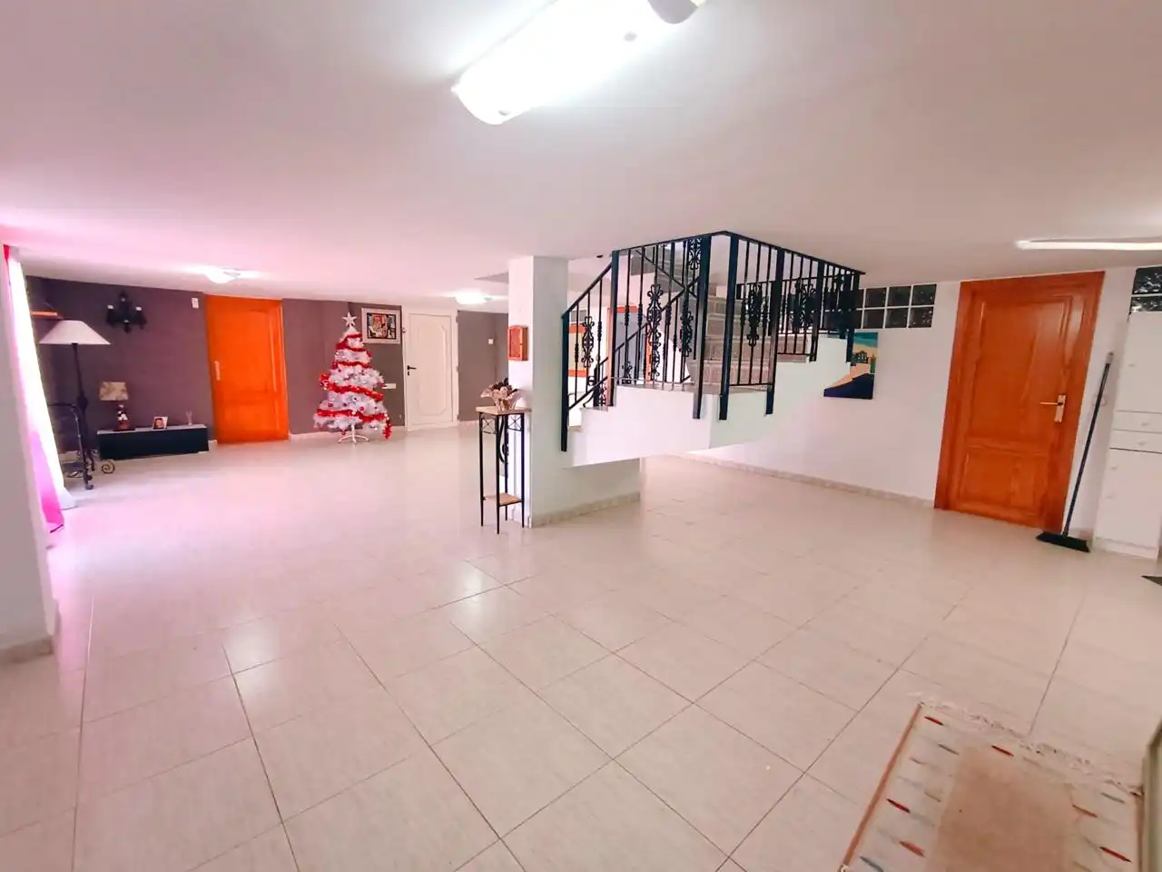 Casa o xalet en venda en Oliva amb Aire condicionat, Jardí privat i Terrassa
