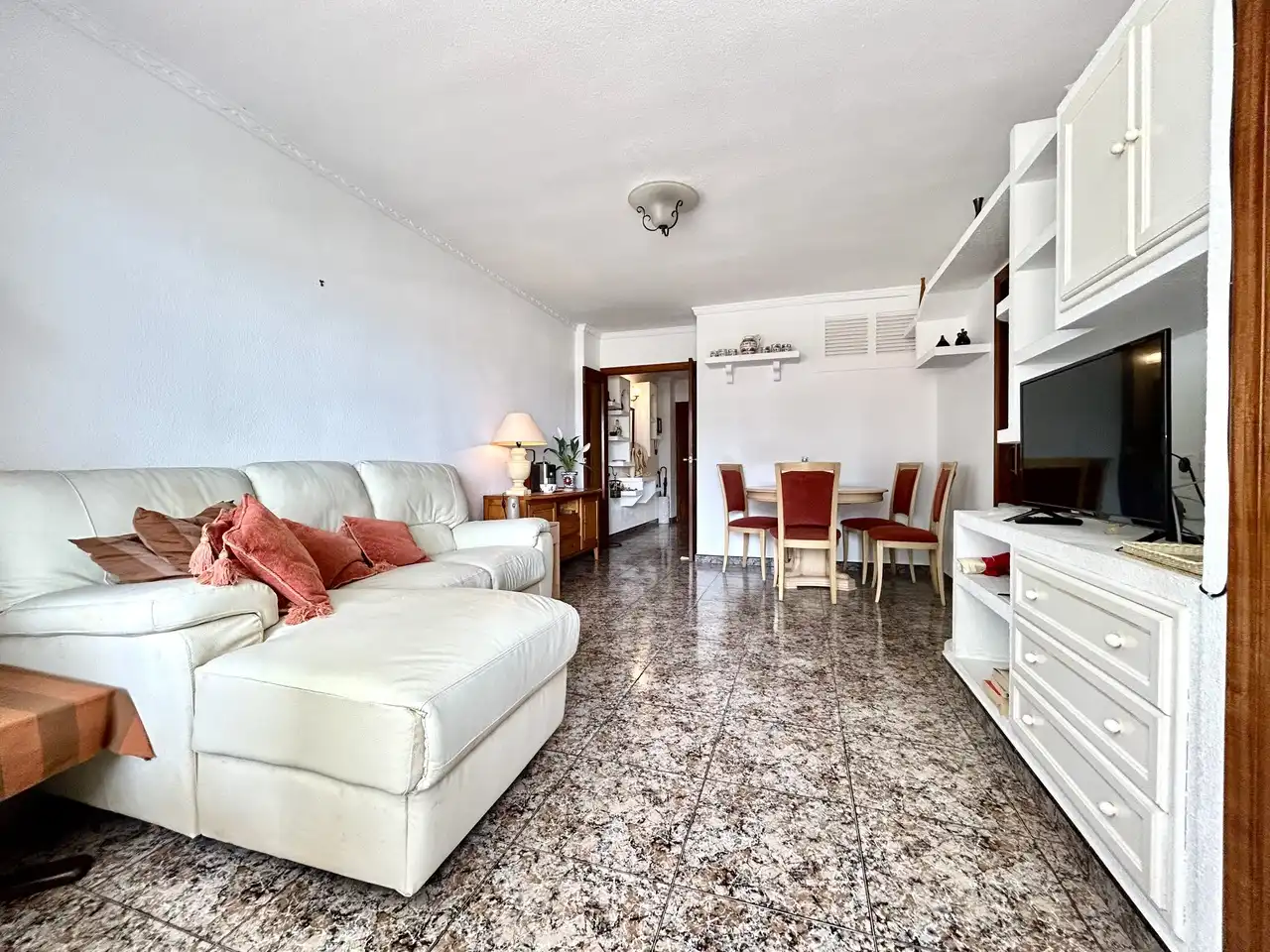 Living room of Ground floor for sale in Orihuela  with Air Conditioner, Swimming Pool and Oven