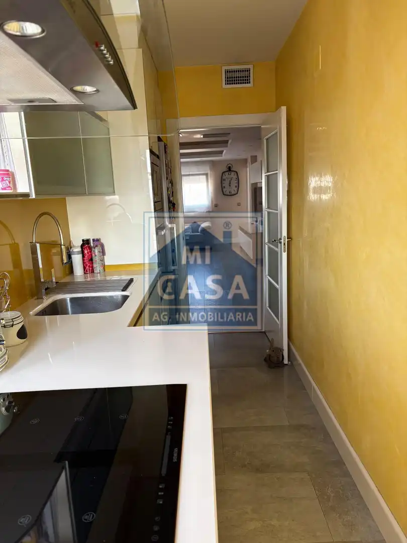 Kitchen of Flat for sale in Centro