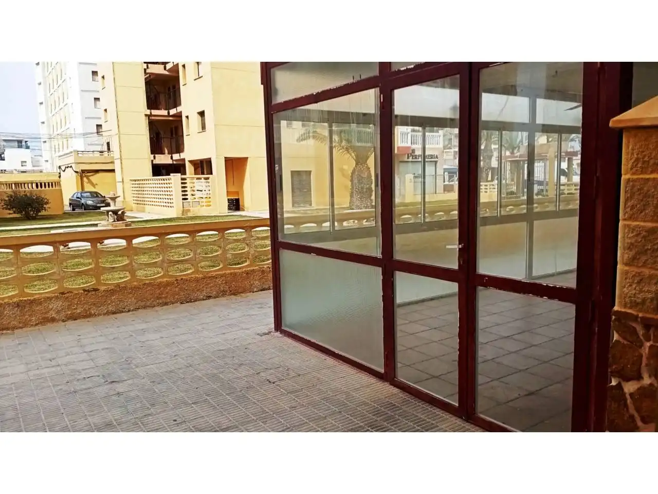 Business premises for sale in Avenida Mediterráneo, imagen 27