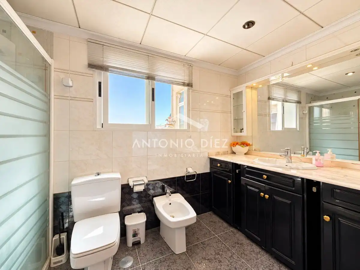 Baño de Piso en venta en Aspe con Trastero