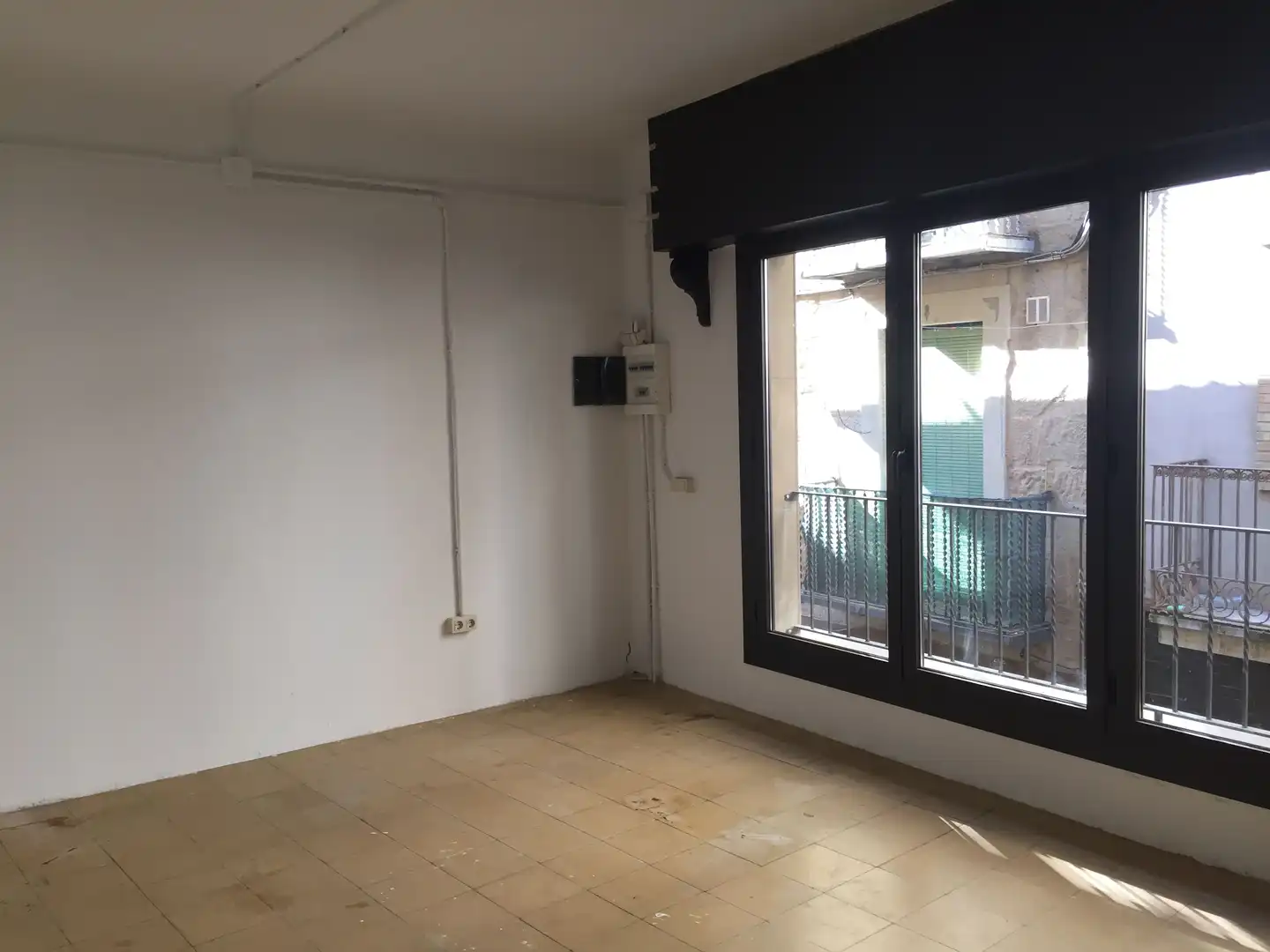 Dormitori de Oficina de lloguer en Solsona