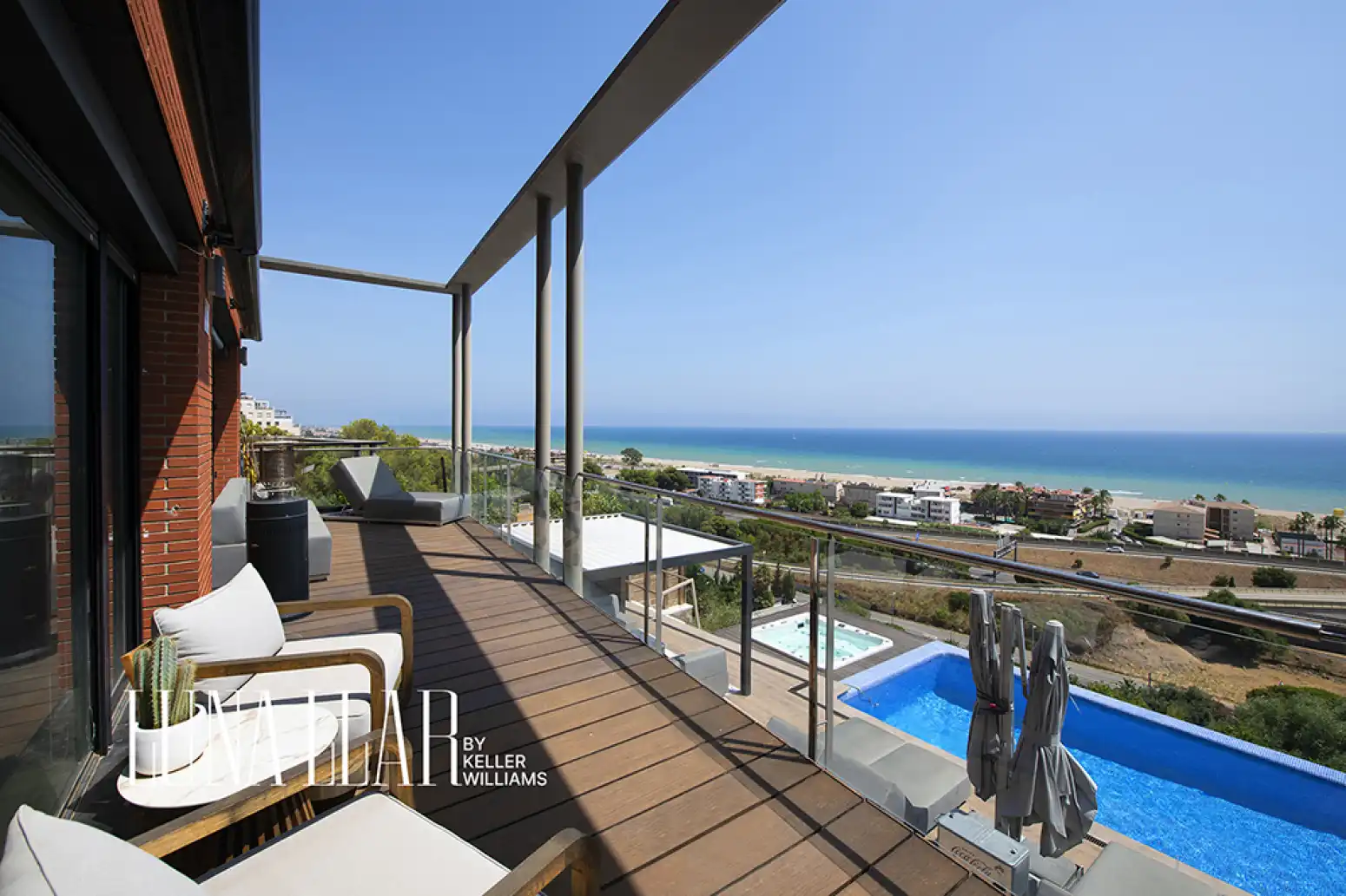 Terrasse von Haus oder Chalet zur Miete in Sitges mit Klimaanlage, Terrasse und Möbliert