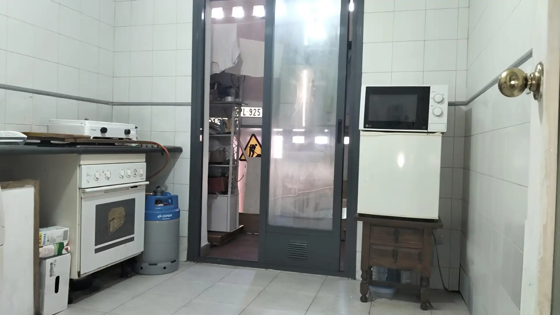 Kitchen of Flat for sale in Madrid  with Heating, Terrace and Furnished