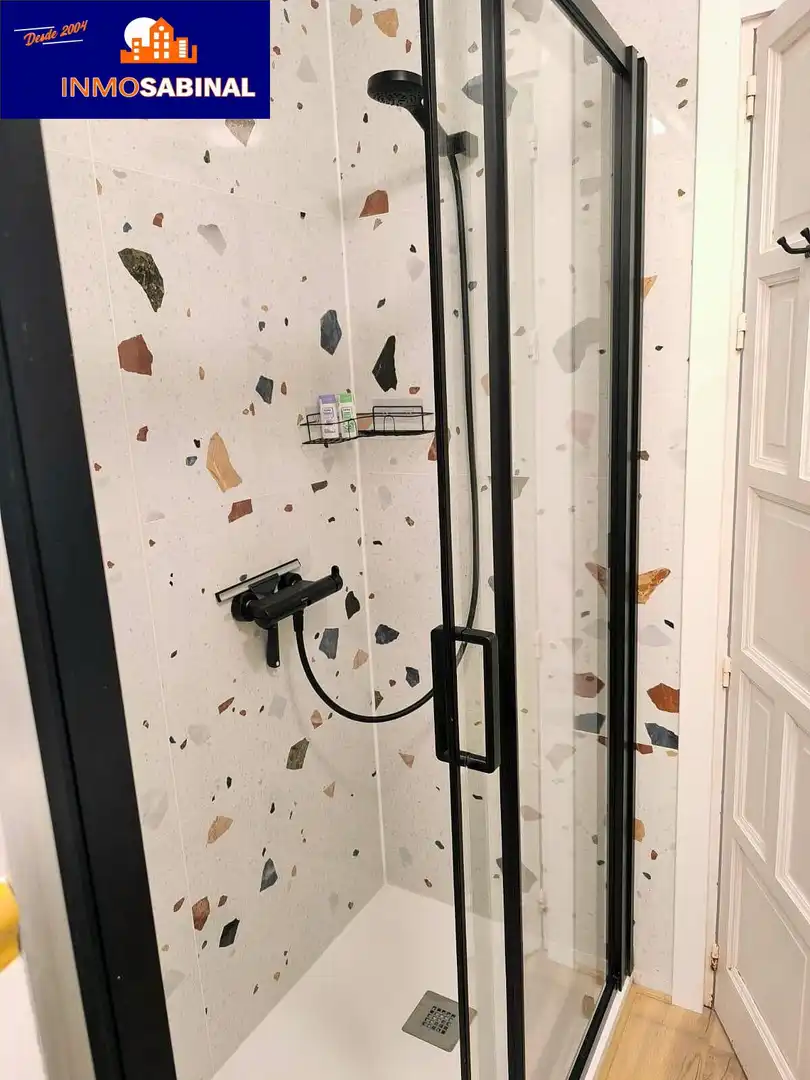 Bathroom of Flat for rent in Roquetas de Mar  with Air Conditioner and Furnished