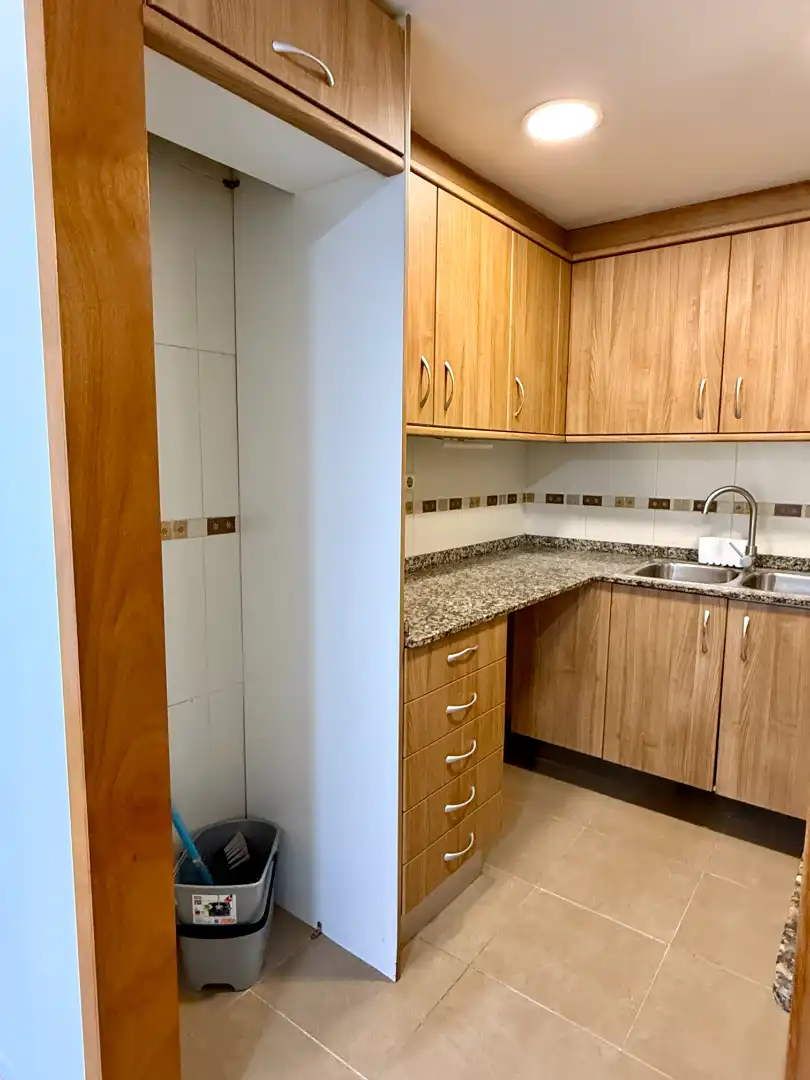 Küche von Wohnung zum Verkauf in Barcelona mit Heizung, Terrasse und Alarm