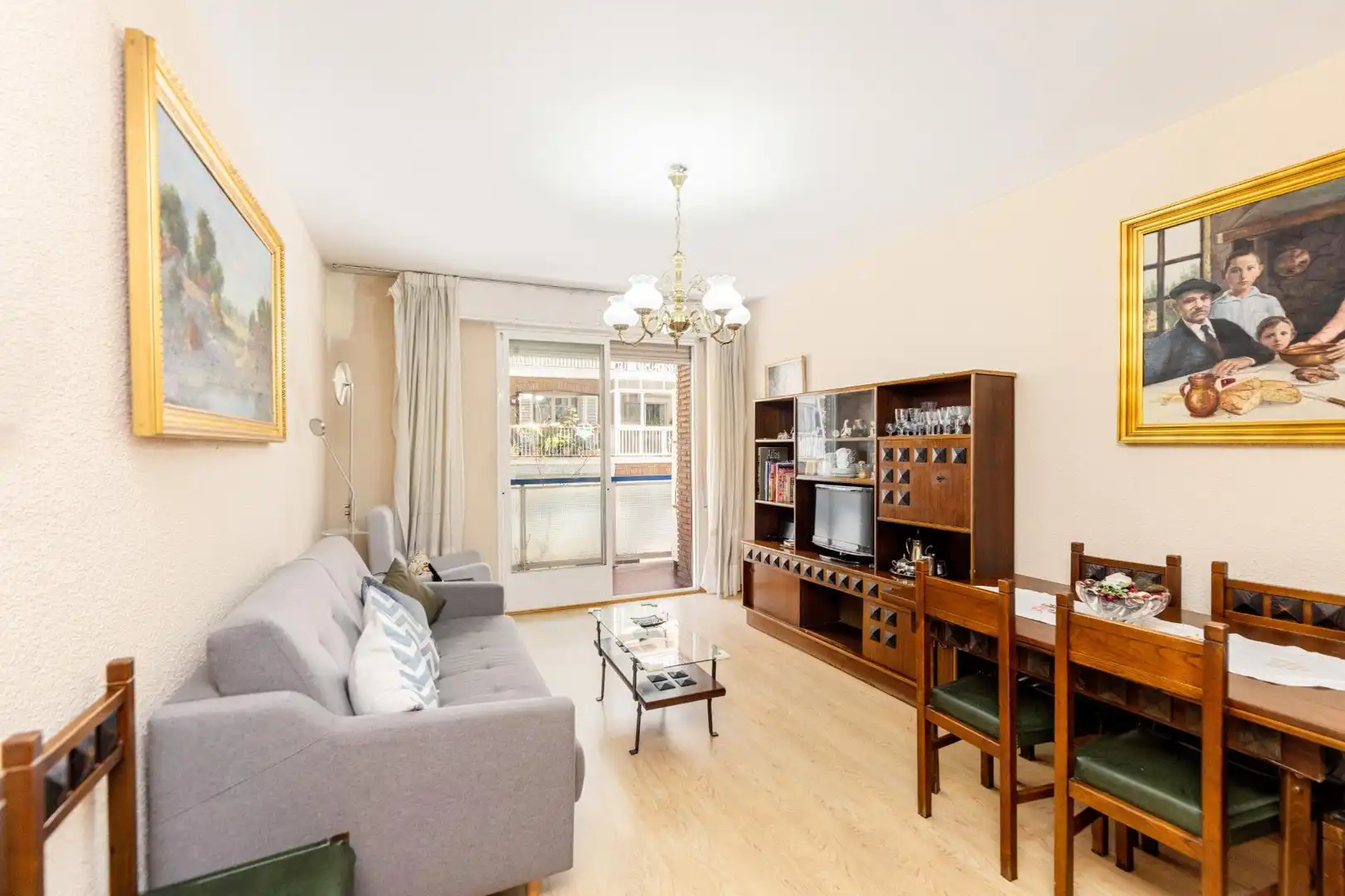 Living room of Flat for sale in  Madrid Capital  with Terrace