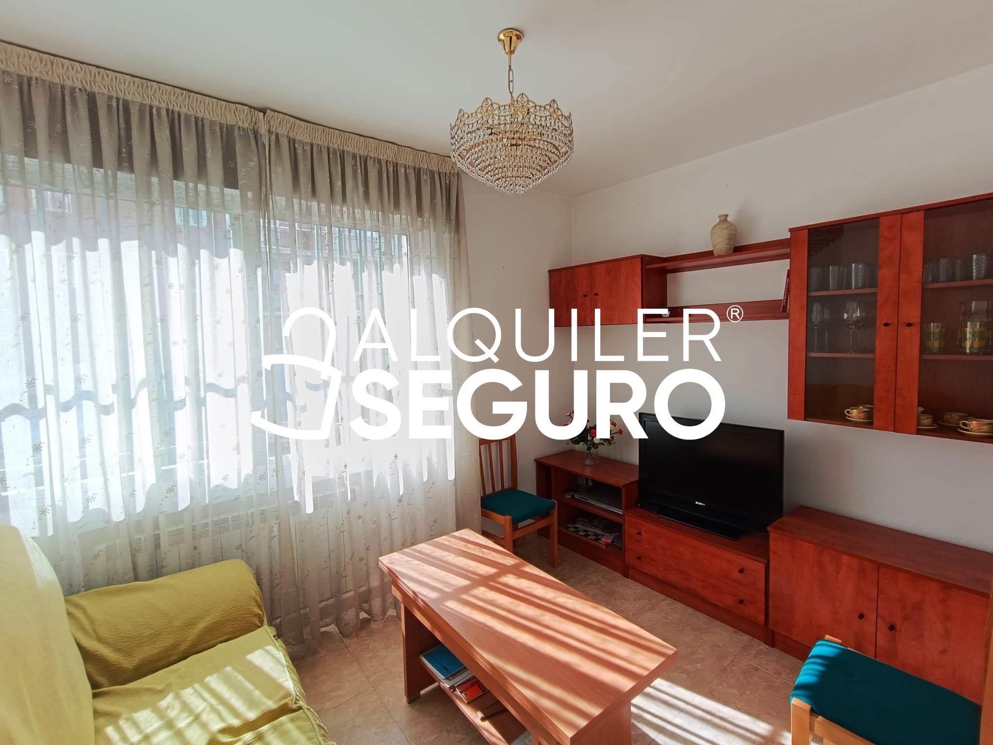 Living room of Flat to rent in Leganés  with Heating and Furnished
