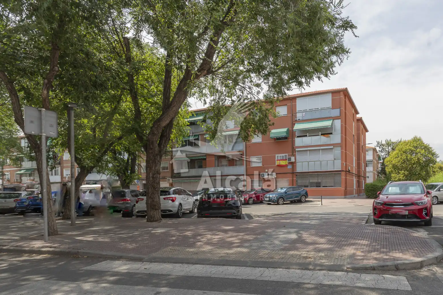 Vista exterior de Piso en venta en Alcalá de Henares con Calefacción y Terraza